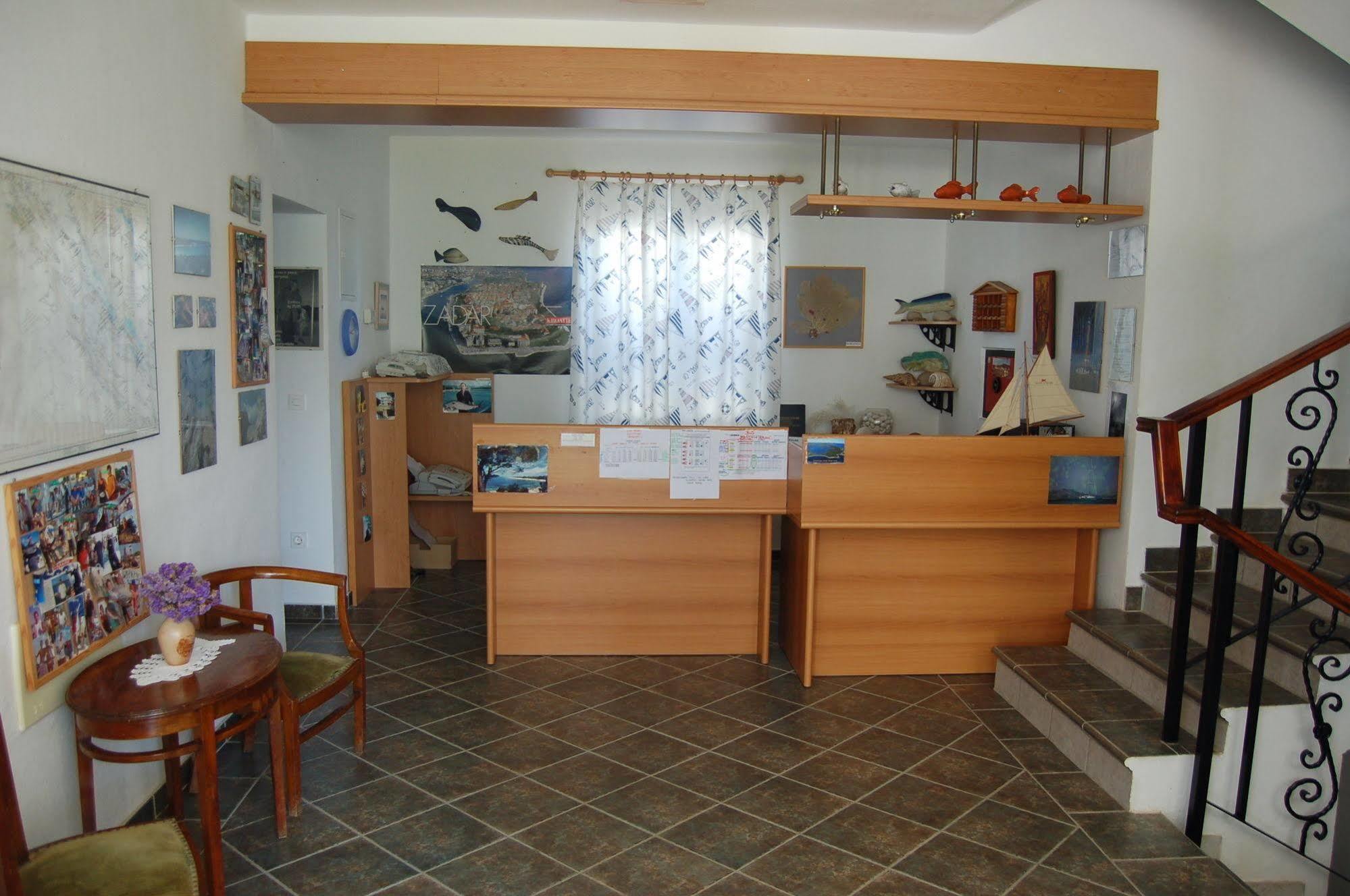 Gorgonia Apartments & Suites Verunic Экстерьер фото